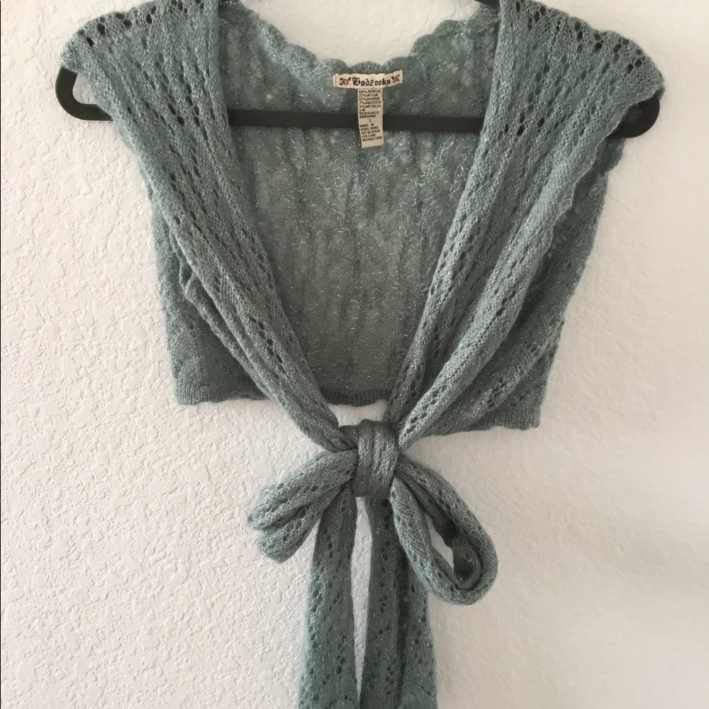 Comfy soft knitted Cropped wrap-top. In blue/cream
